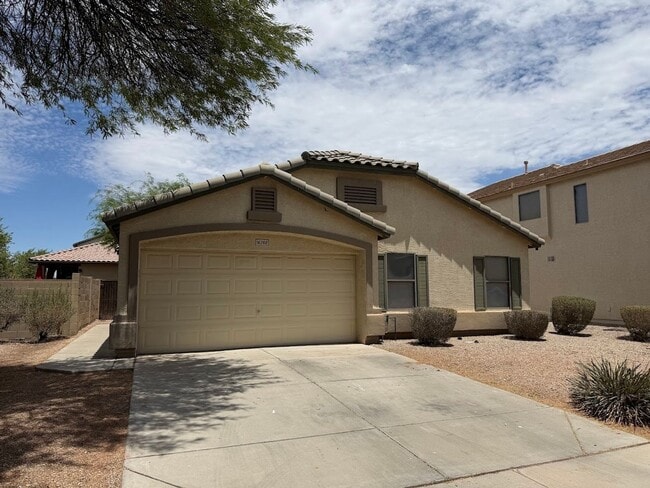 Building Photo - Beautiful Home for Rent in Goodyear! NEW CARPET and FRESH PAINT!