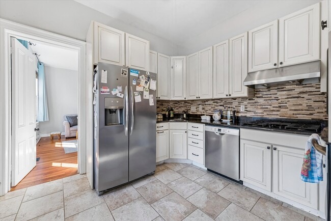 Photo - 201 W Barnard St Unit 2