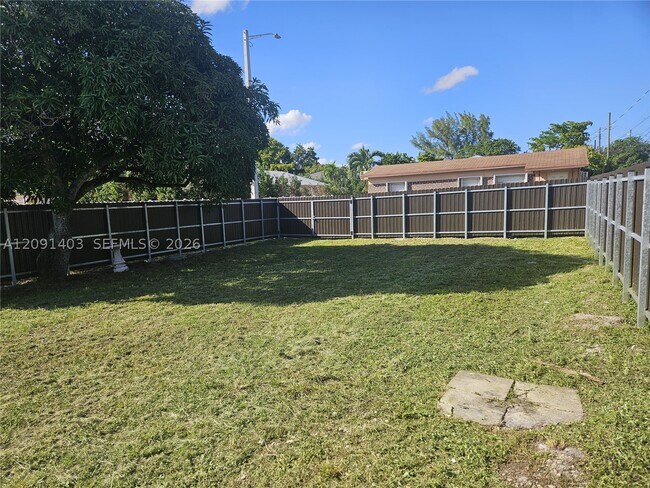 504 NW 7th Ct Unidad 0