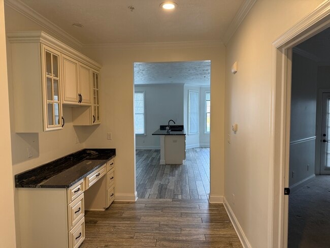 Photo - 208 Adams Pointe Blvd Unit 8