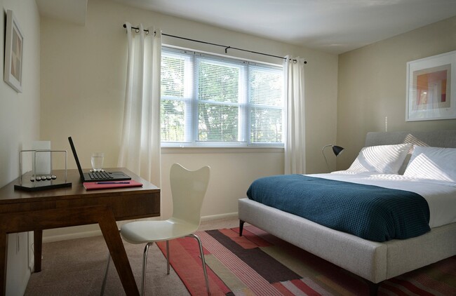 Radwyn Apartments