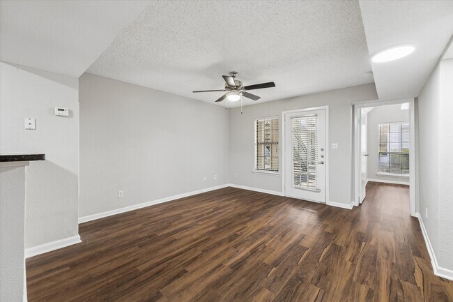 Photo - 1710 W T C Jester Blvd Unit 1111