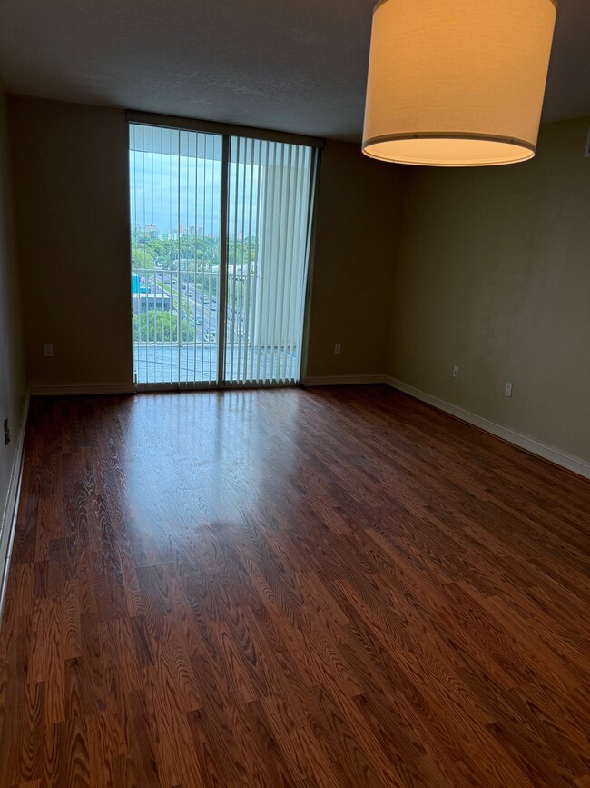 Photo - 117 NW 42nd Ave