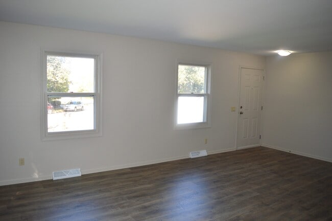Photo - 11 Grand Canyon Ct