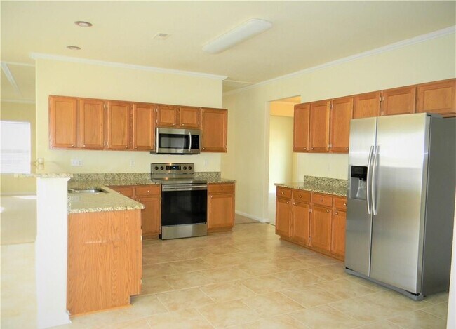 3514 Lingfield Cove
