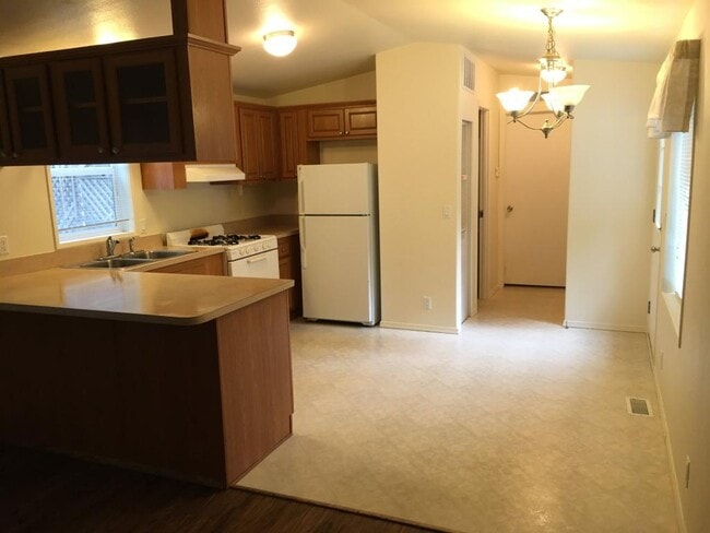 Building Photo - 20720 CA-36