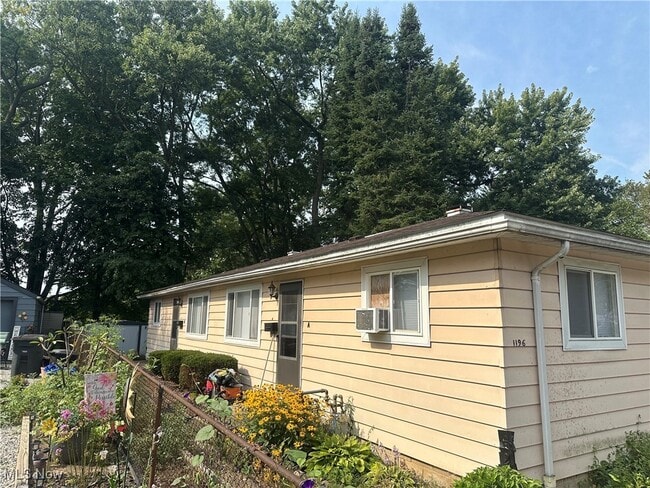 Building Photo - 1196 Knox Ave Rental