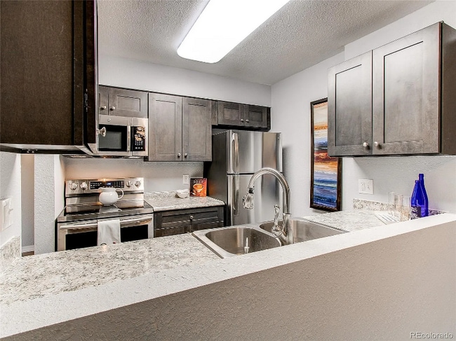 Photo - 14892 E Kentucky Dr