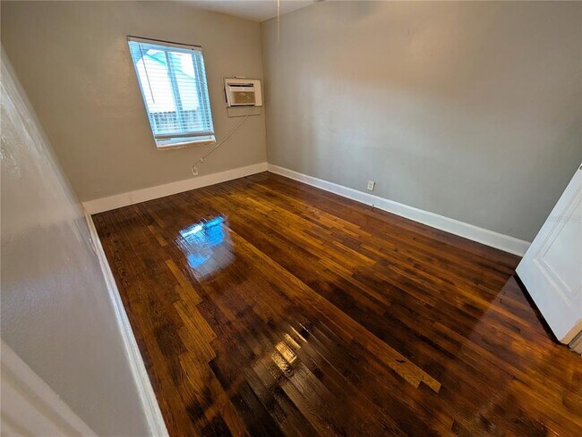 Photo - 520 11th Ave N Unit 1