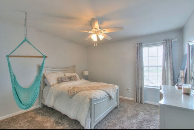 Photo - 1734 Dryden Dr