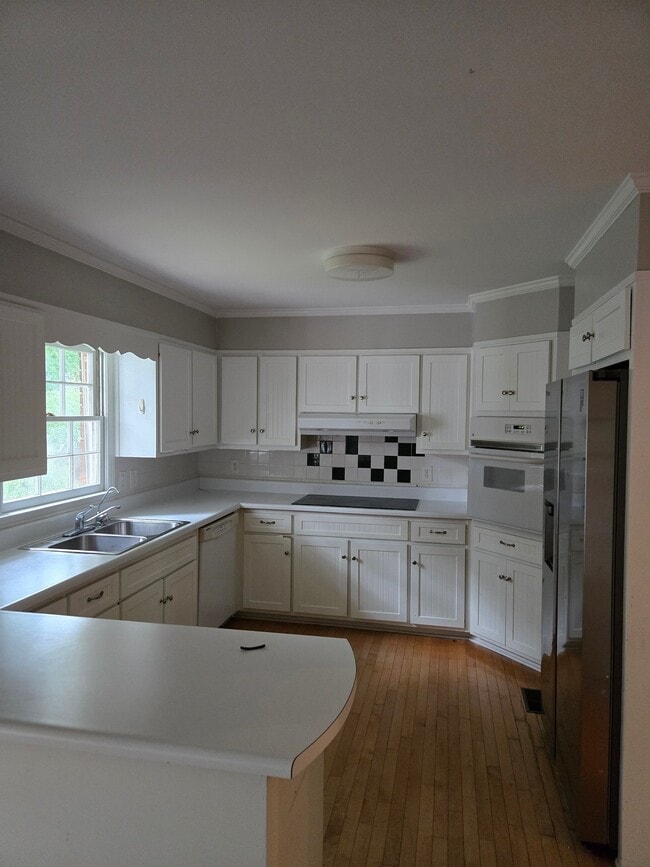 Photo - 7195 Hunters Branch Dr NE