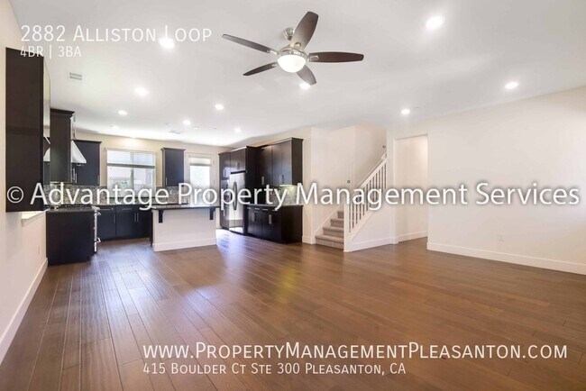 2882 Alliston Loop