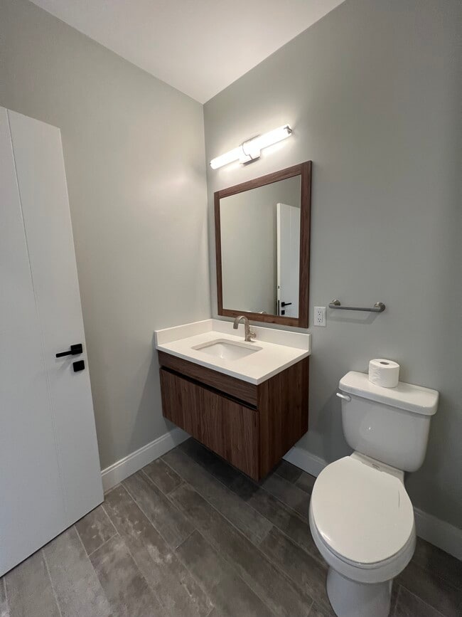 Photo - 8 Central St Unit 209