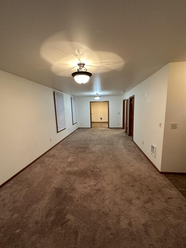 2417 Rainier Ave Rental For Rent in Everett, WA