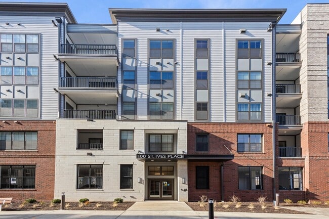 Photo - 100 St Ives Pl