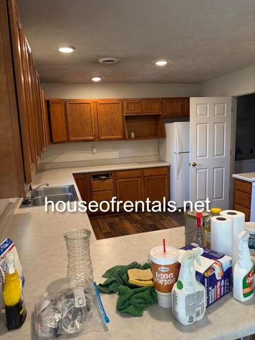 Photo - 251 McNeil St Unit 1