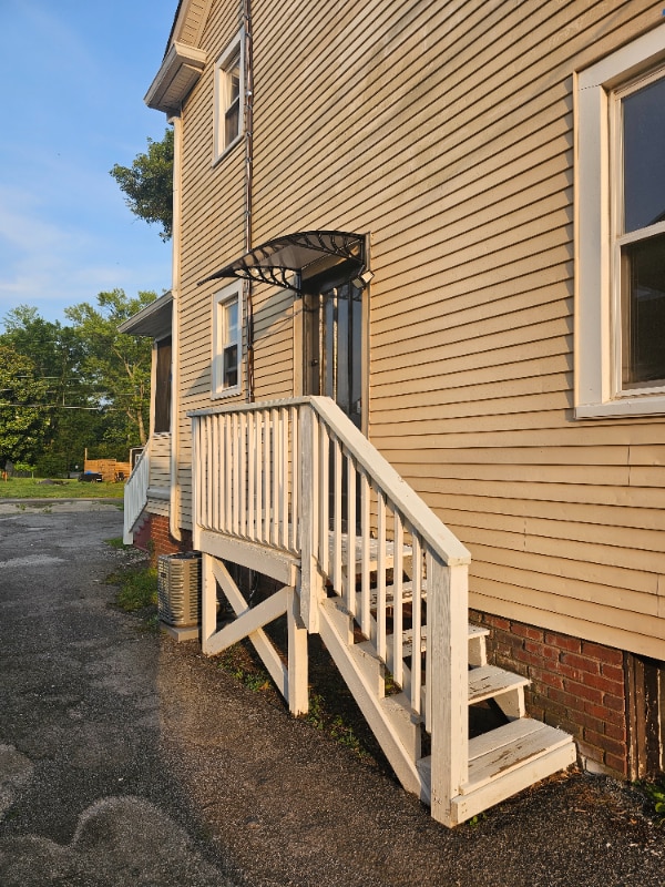 Building Photo - 3722 N Broadway Rental