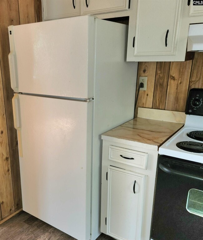 Photo - 713 Humphrey St