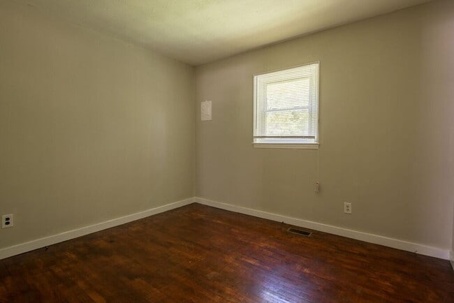 Photo - "Charming 2-Bed Condo Retreat in Lincolnton – Cozy 975 Sq. Ft. Haven!"