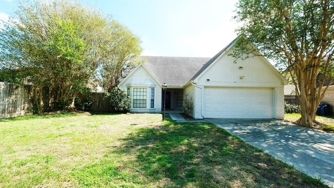 Building Photo - 1203 Beckwood Cir