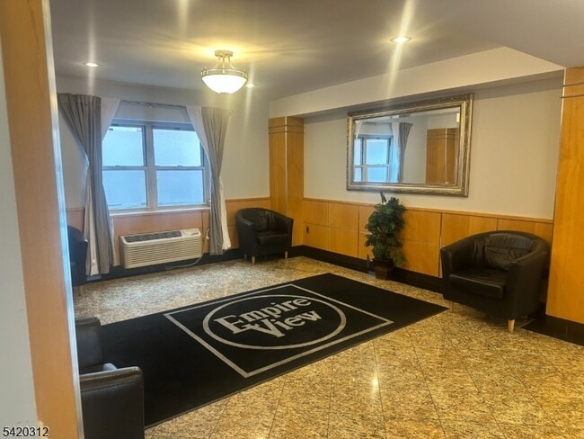 Photo - 70 S Munn Ave Unidad 212