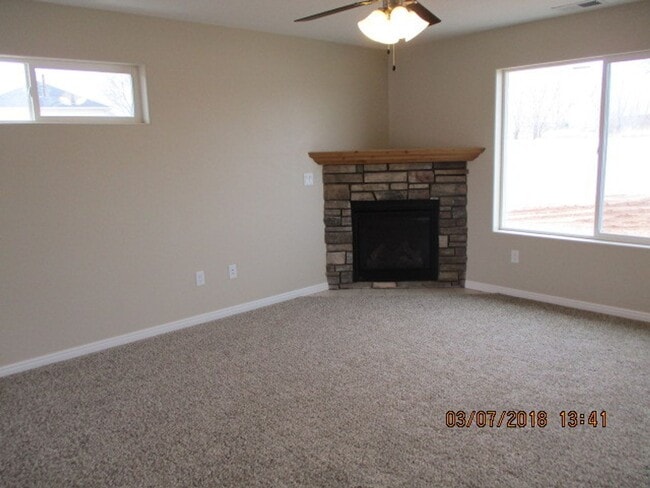 Photo - 3 Bed - 2.5 Bath Twin Home -Gemini Meadows