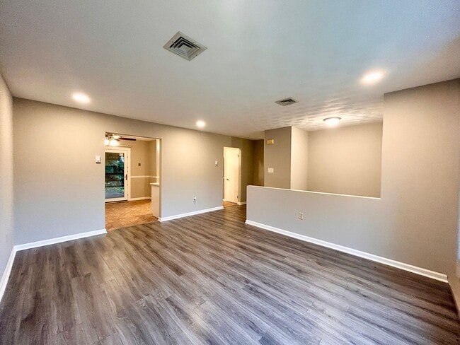 Photo - 60 N Conestoga Dr Unit 60 N Conestoga Dr