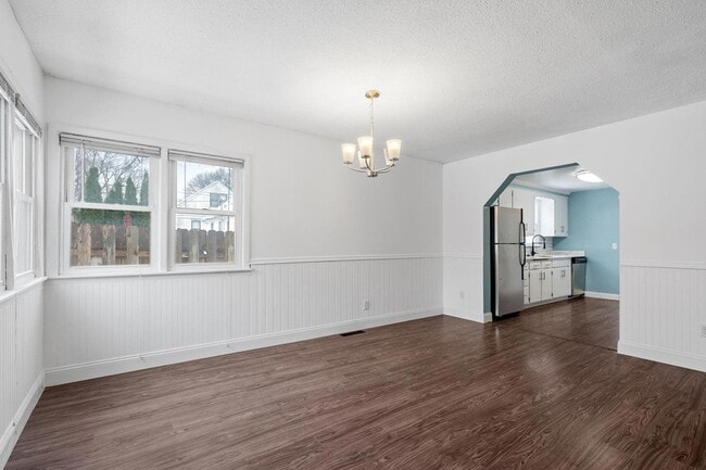 Photo - 5705 Logan Ave S