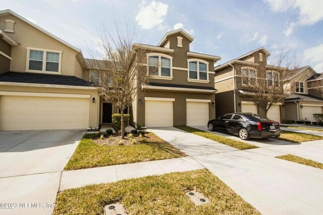 Building Photo - 12286 Black Walnut Ct Rental