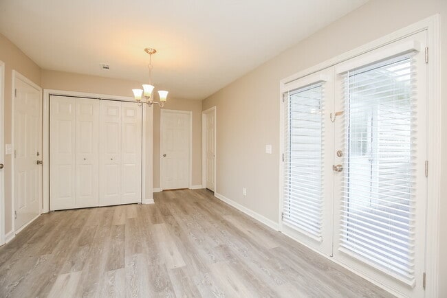 Photo - 1202 Welsh Dr