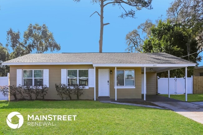 Building Photo - 205 Tangerine Dr