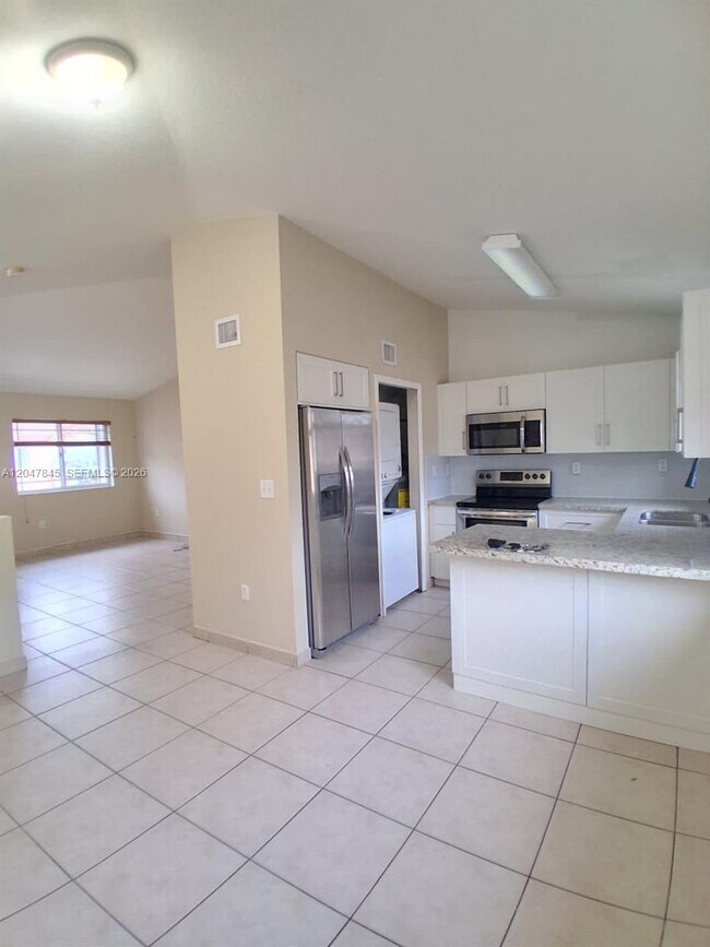 Photo - 17318 NW 74th Ave Unit 202