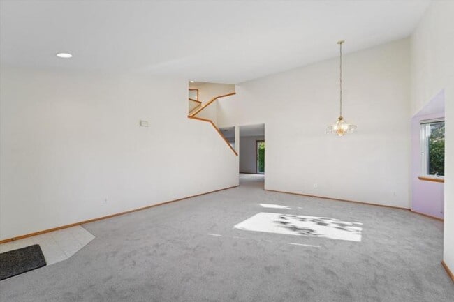 Photo - 4 bedroom in Maple Valley WA 98038