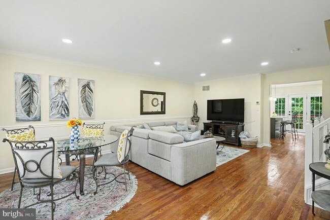 Photo - 20 Culmore Ct