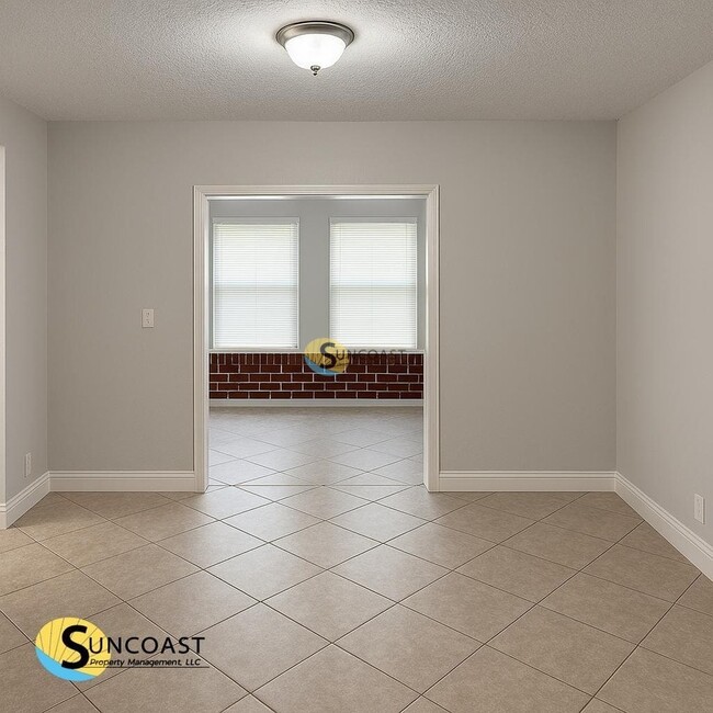 Photo - 3235 Holly Berry Ln