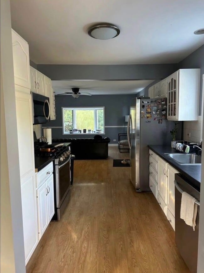 Photo - 1940 E Cedarwood Cir