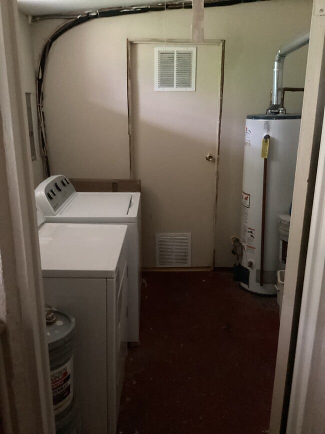 Photo - 1310 Valley Ln