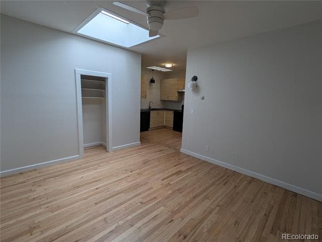 Photo - 1401 N Gaylord St Unidad 8