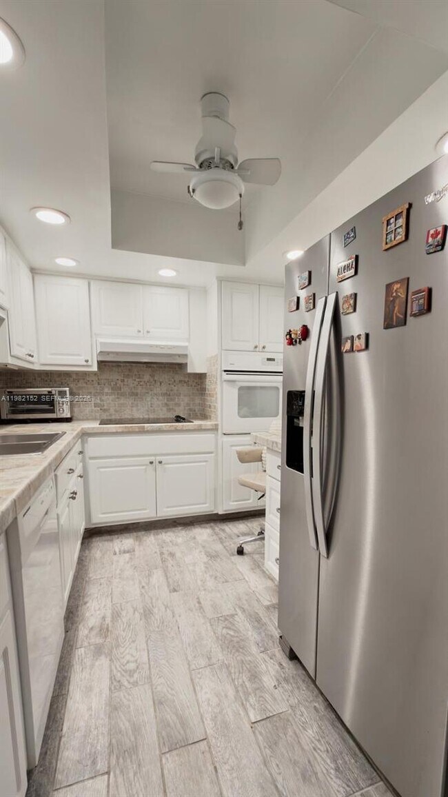 Photo - 400 Kings Point Dr Unit 408