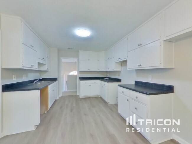 Photo - 2827 Appaloosa Run House