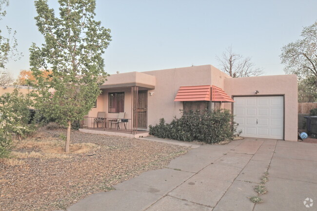 Building Photo - 4822 Idlewilde Ln SE Rental