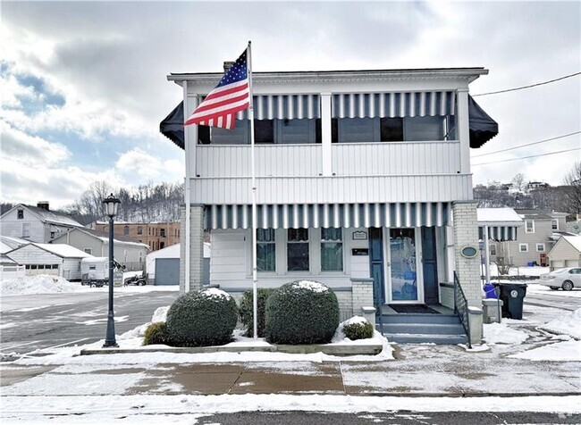 Building Photo - 1124 Washington Ave Rental