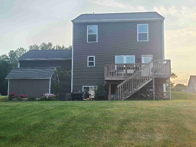 Photo - 717 Wild Flower Dr