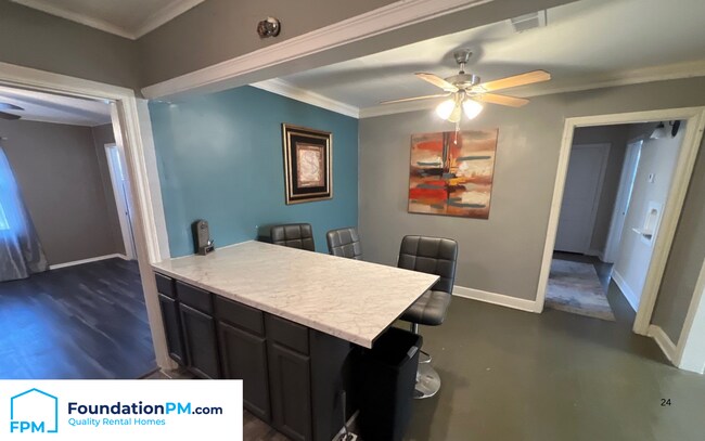 Photo - 2282 Devoy Ave