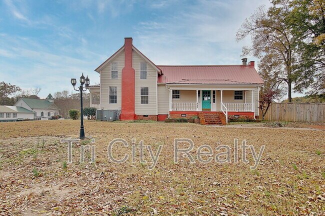 Photo - 115 Church Aly