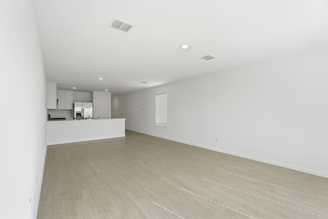 Photo - 1000 Calley Pear Trl