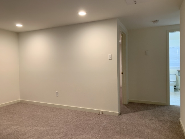 Photo - 139 Maple Ave Unit Apt 3