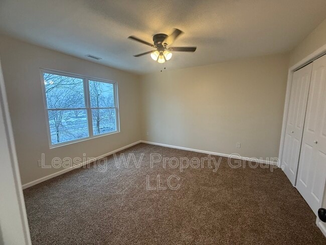 Photo - 181 Christian Ct