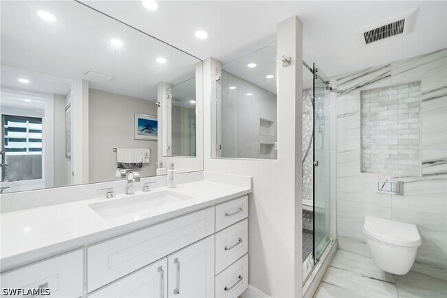Photo - 4001 Gulf Shore Blvd N Unidad 702