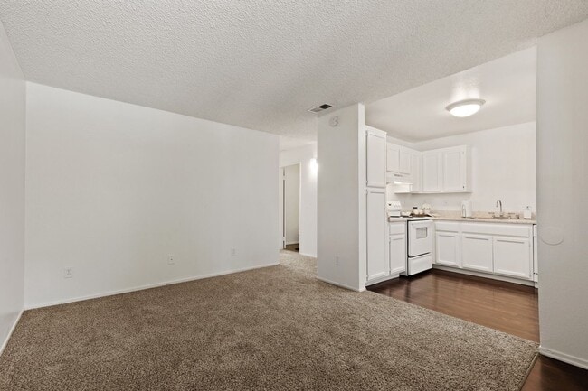 Photo - Aventine Court Apartment Homes